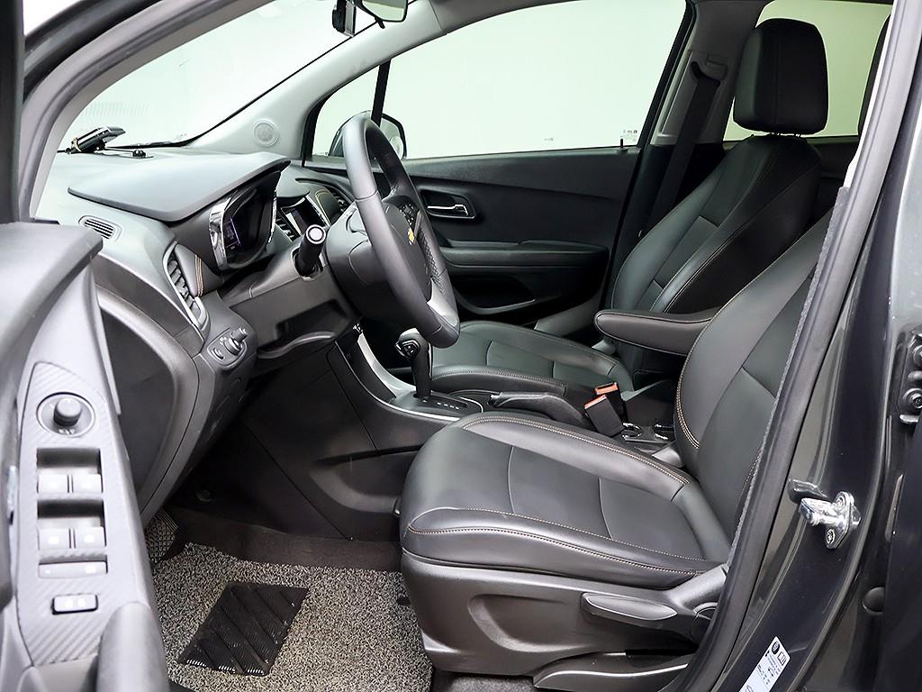 Chevrolet Trax 2018 Gris - Importación desde Corea - HF Imports Iquique - Foto 11