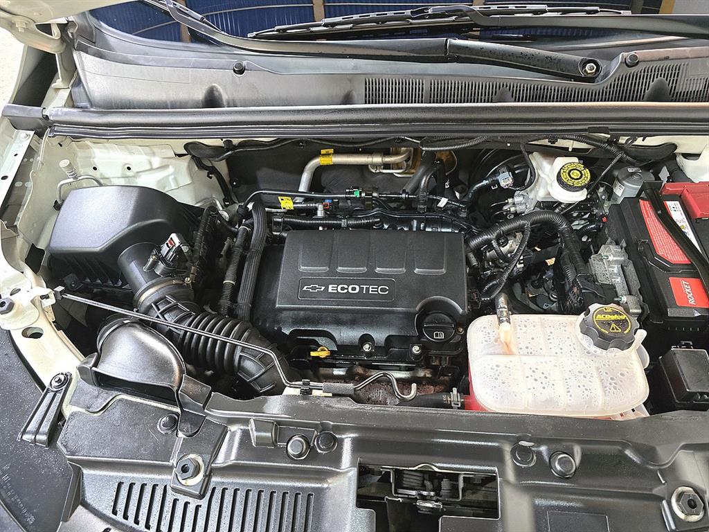 Chevrolet Trax 2018 Blanco - Importación desde Corea - HF Imports Iquique - Foto 19