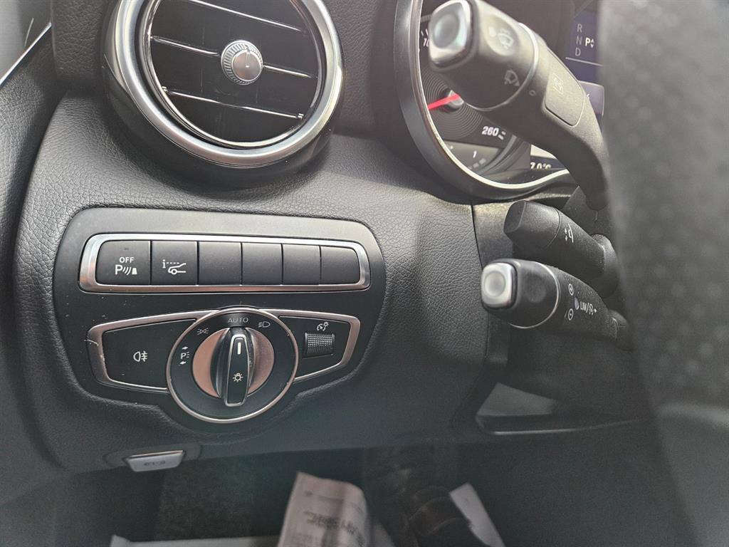 Mercedes Benz C Class 2018 Plateado - Importación desde Corea - HF Imports Iquique - Foto 16