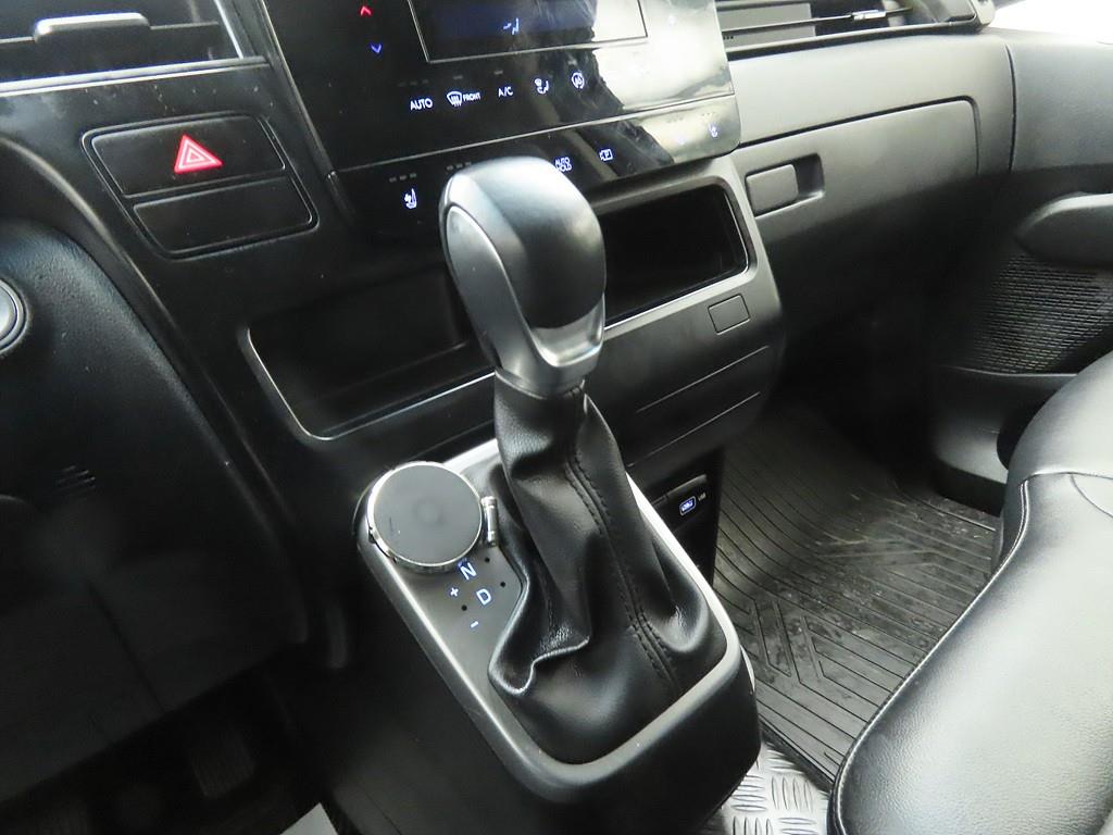 HYUNDAI Staria 2023 Plateado - Importación desde Corea - HF Imports Iquique - Foto 13