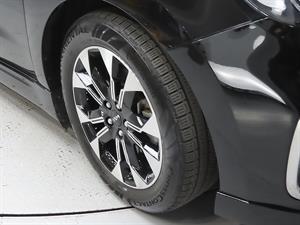 KIA Carnival - Vista 10