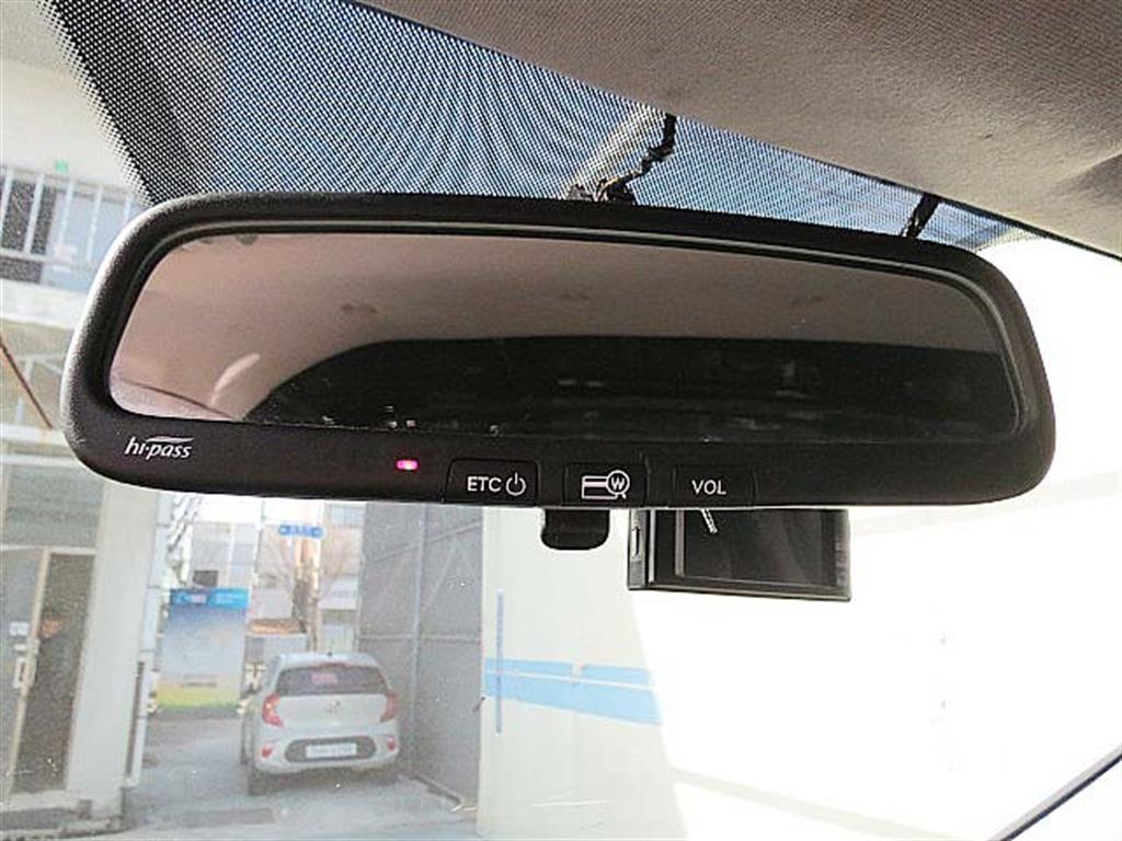 HYUNDAI Starex 2019 Negro - Importación desde Corea - HF Imports Iquique - Foto 13