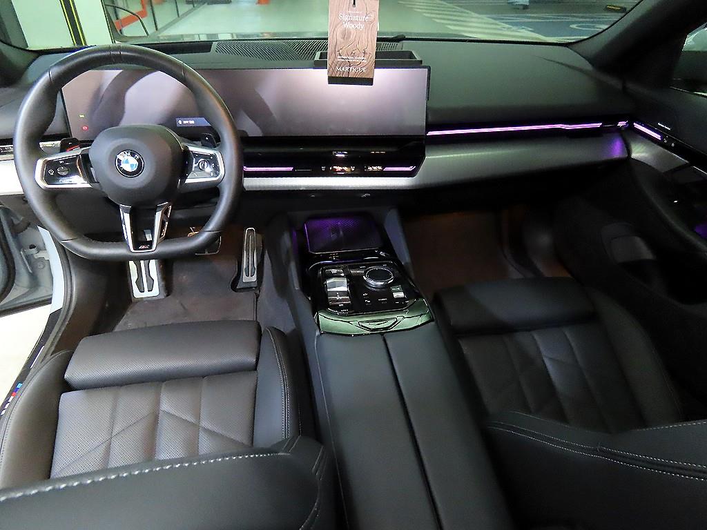 BMW 5 Series - Vista 10