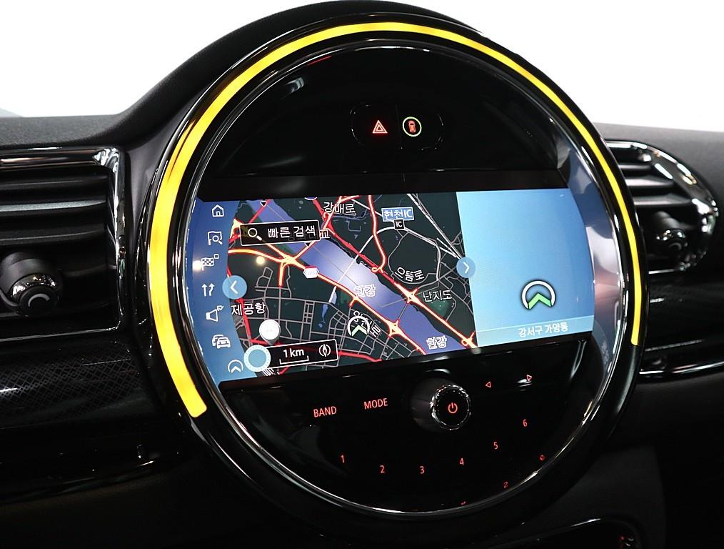 Mini Clubman - Vista 11