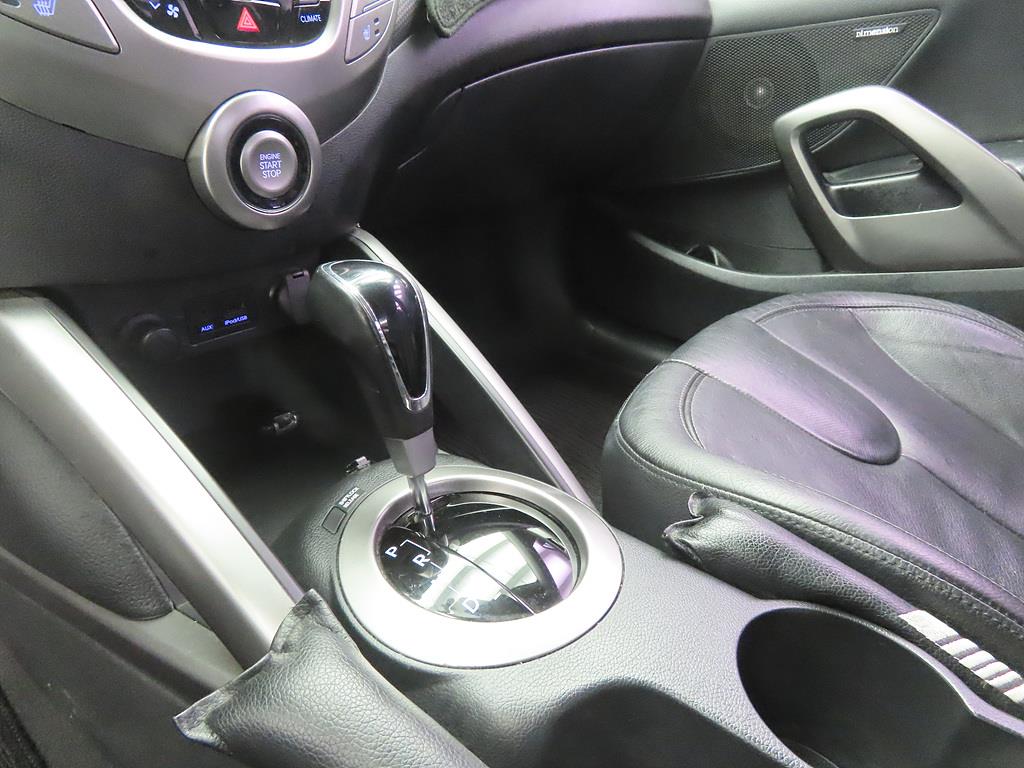 HYUNDAI Veloster - Vista 11