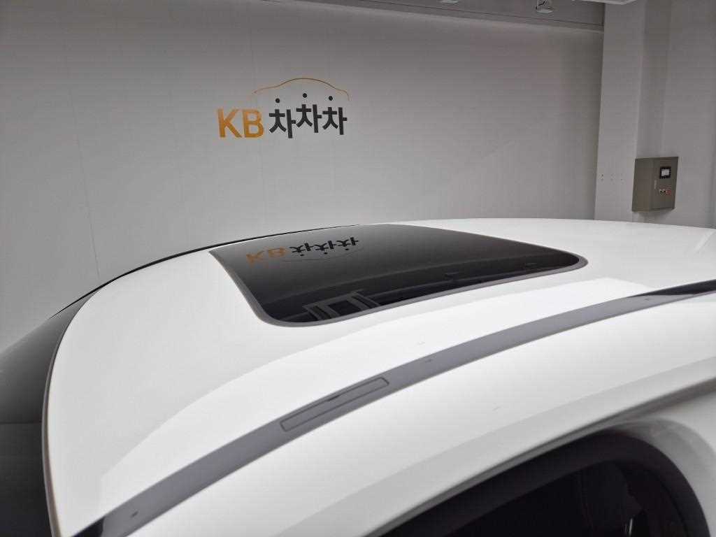 Mercedes Benz GLC Class 2020 Blanco - Importación desde Corea - HF Imports Iquique - Foto 13