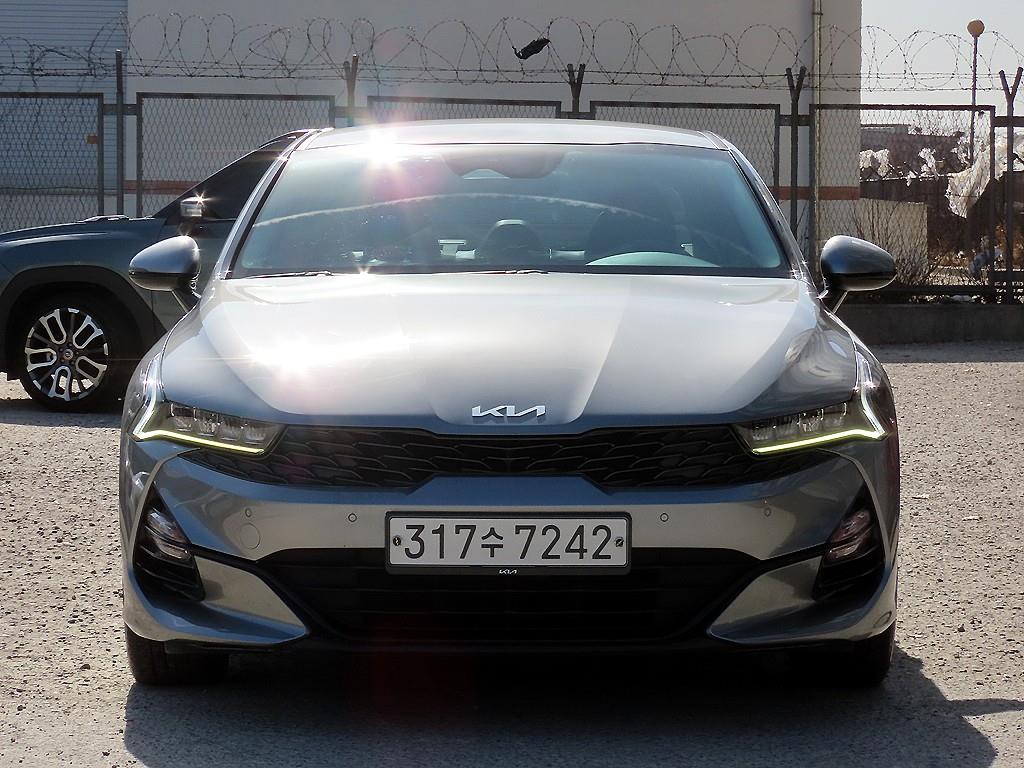 KIA K5 2023 - Importación desde Corea - HF Imports Iquique - Foto 1