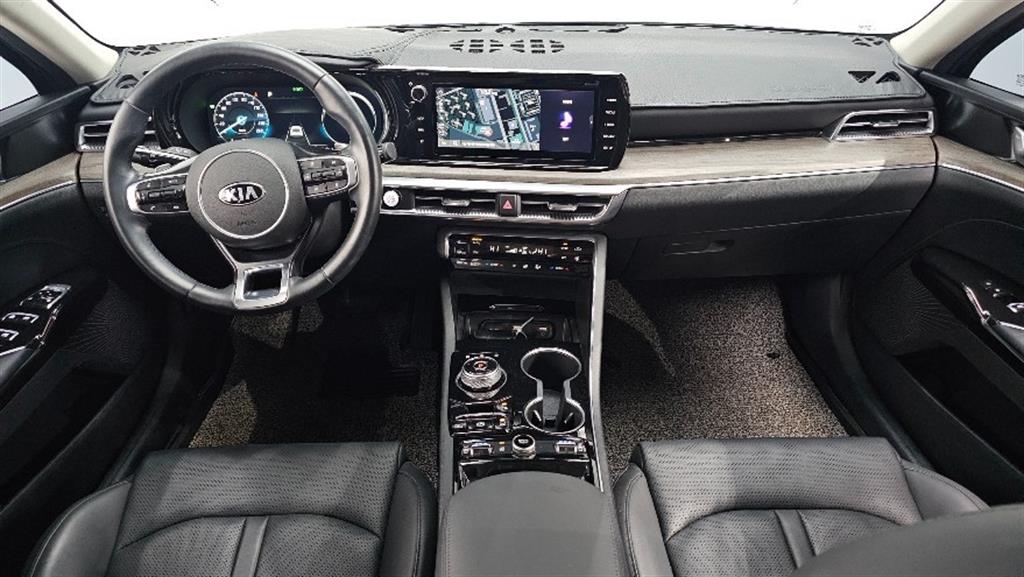 KIA K5 - Vista 6