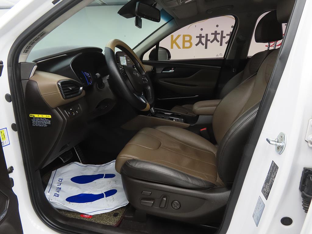 HYUNDAI Santa Fe - Vista 5