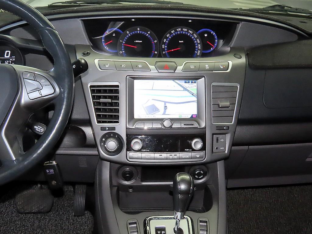 Ssangyong Korando - Vista 11