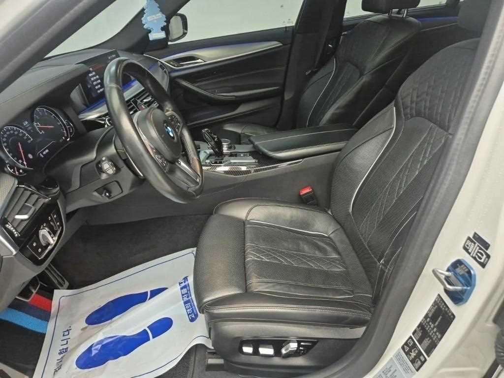 BMW 5 Series - Vista 11