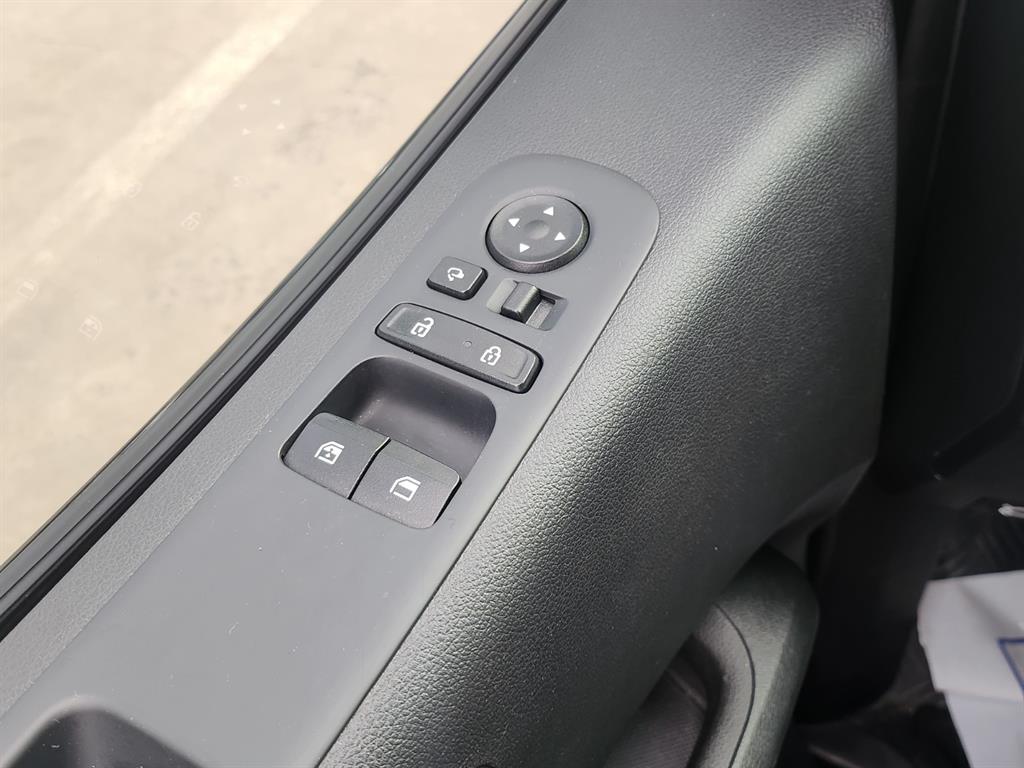 HYUNDAI Staria 2023 Blanco - Importación desde Corea - HF Imports Iquique - Foto 14