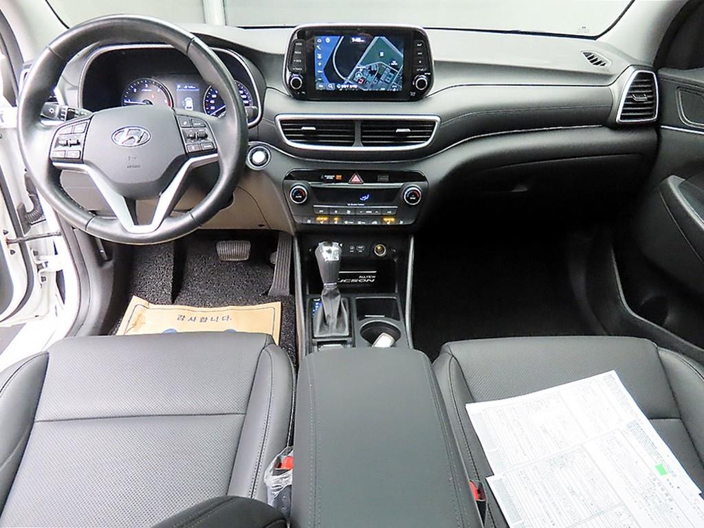 HYUNDAI Tucson - Vista 7