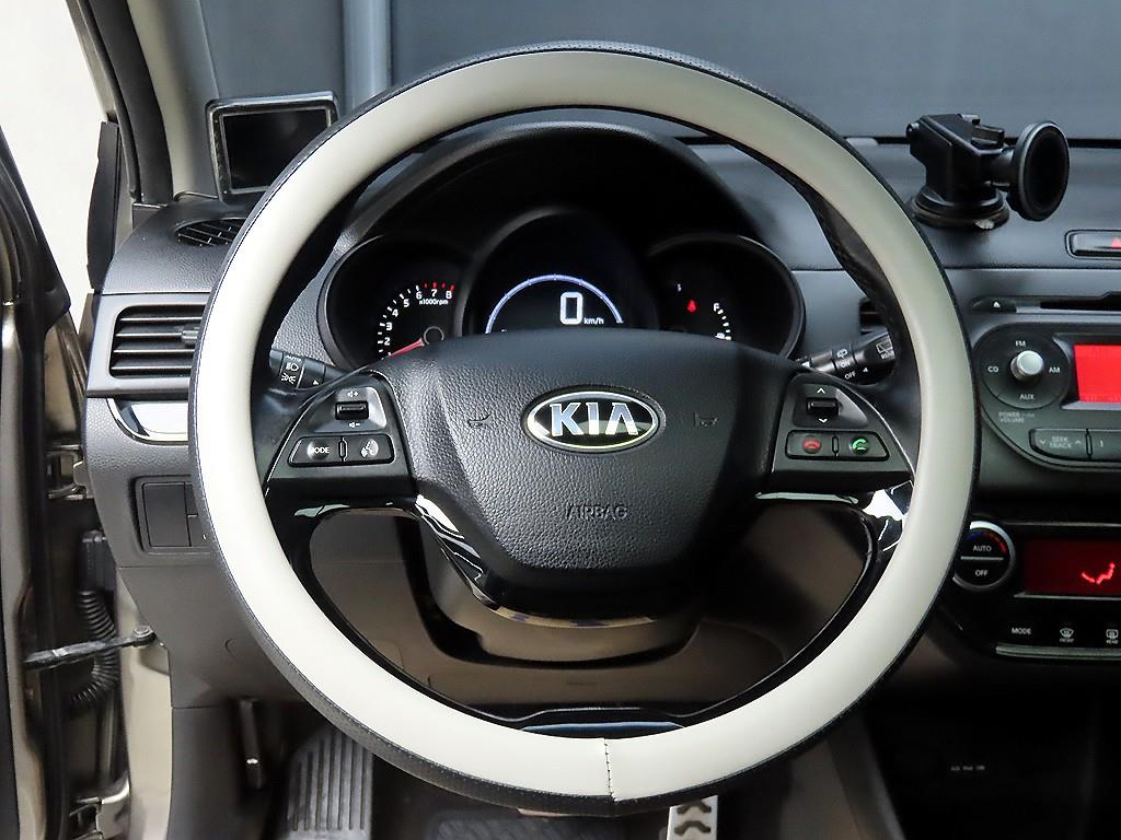 KIA Morning - Vista 9