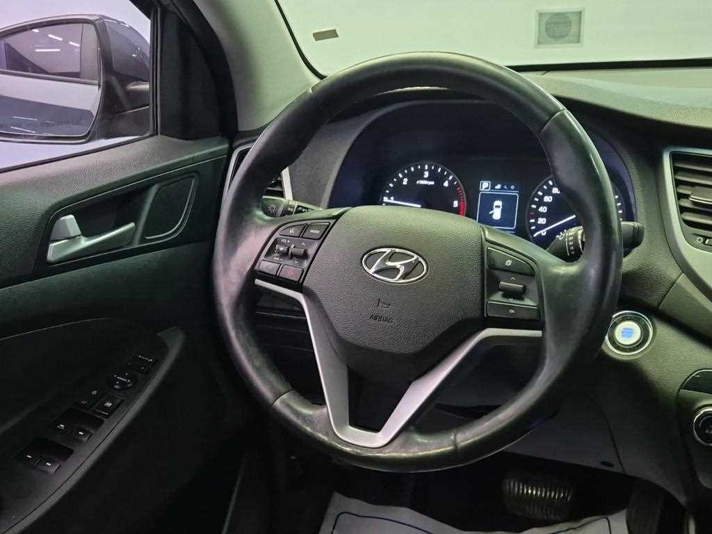 HYUNDAI Tucson - Vista 9