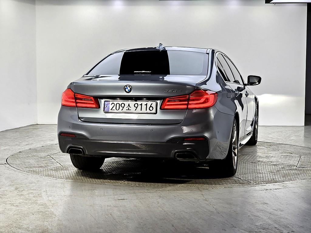 BMW 5 Series - Vista 3