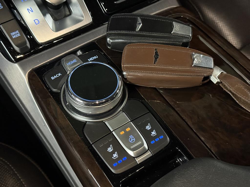 Genesis EQ900 2016 Negro - Importación desde Corea - HF Imports Iquique - Foto 16