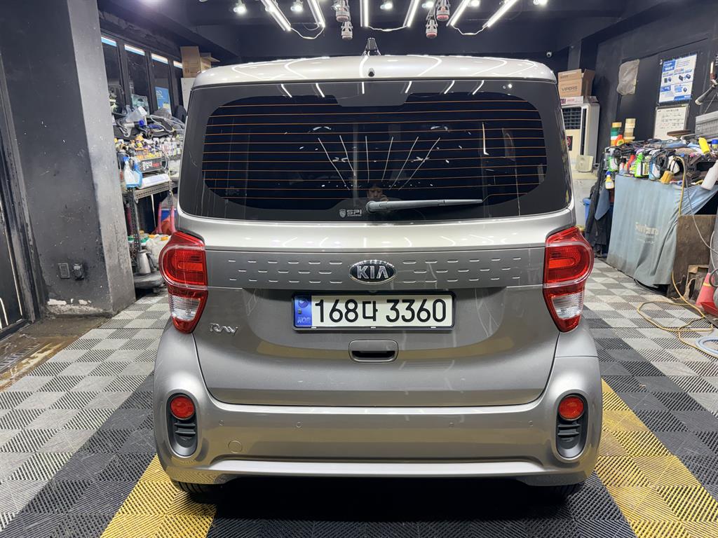 KIA Ray - Vista 4