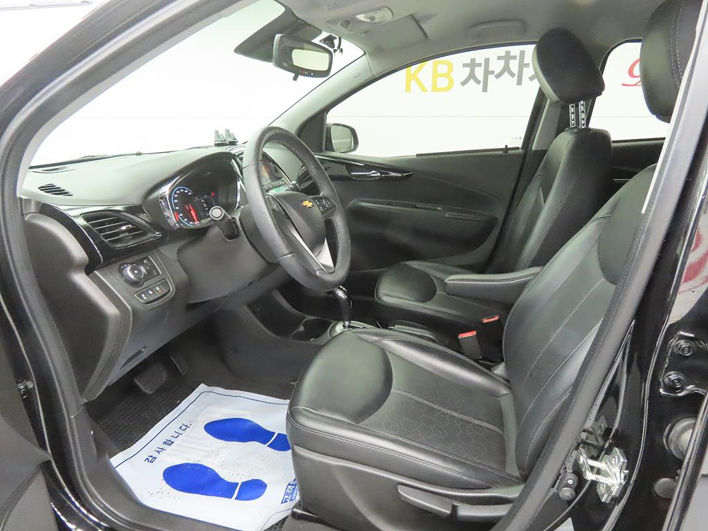 Chevrolet Spark - Vista 5