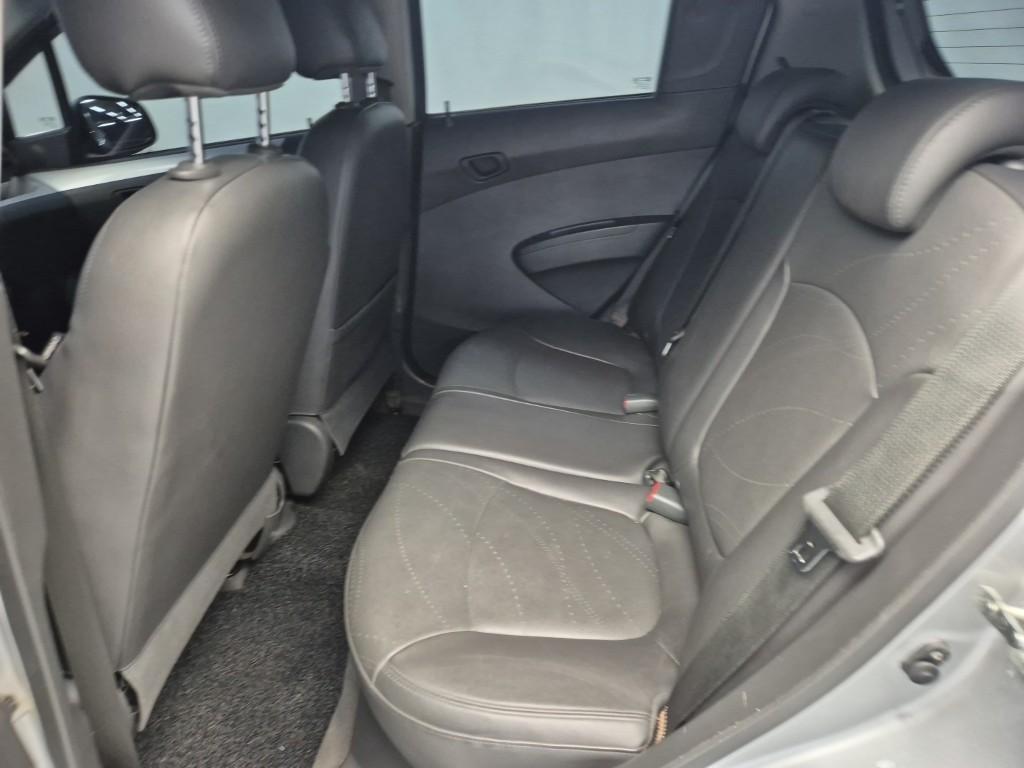 Chevrolet Spark - Vista 12