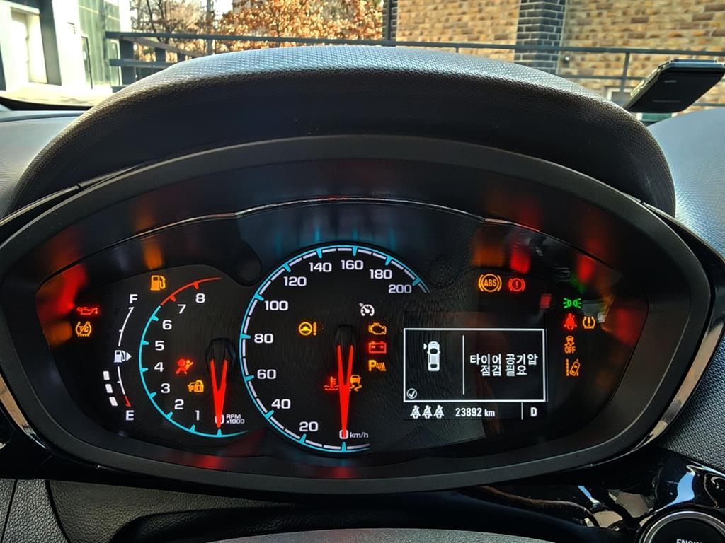 Chevrolet Spark - Vista 12