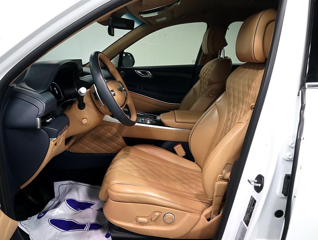 Genesis GV80 - Vista 9