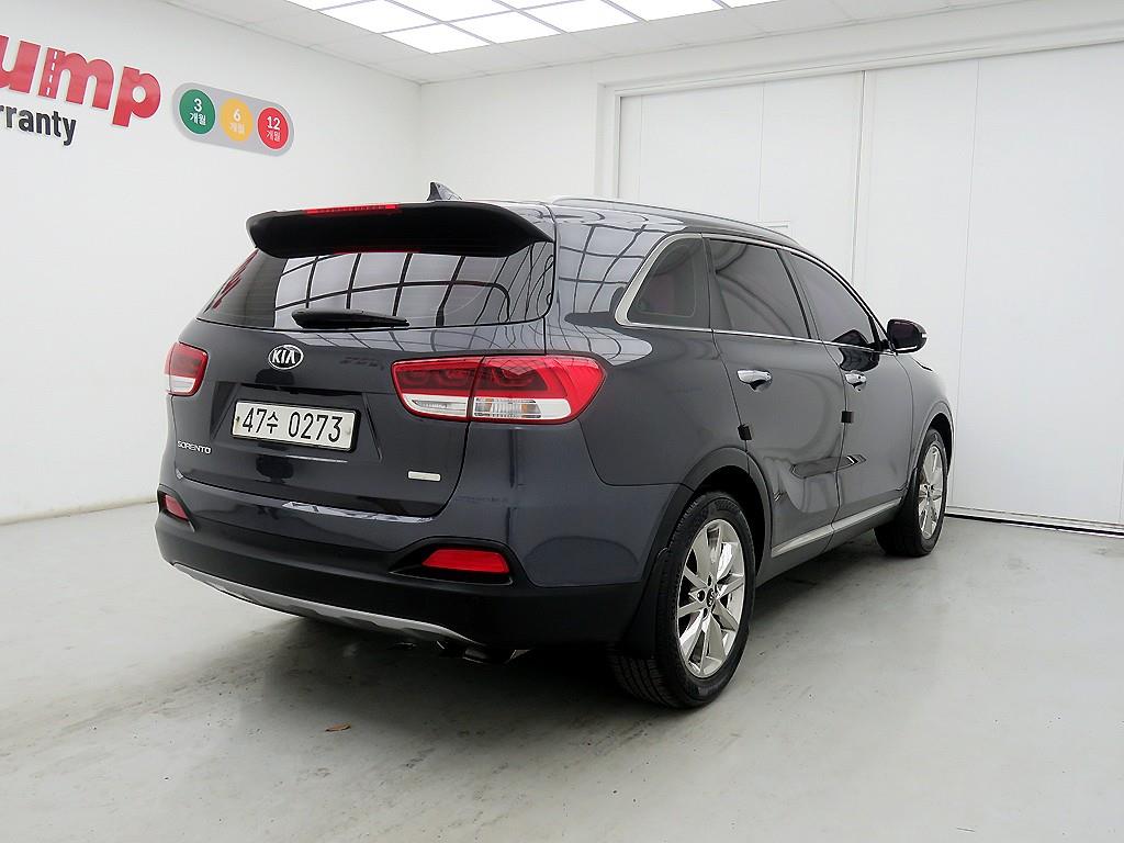 KIA Sorento - Vista 4