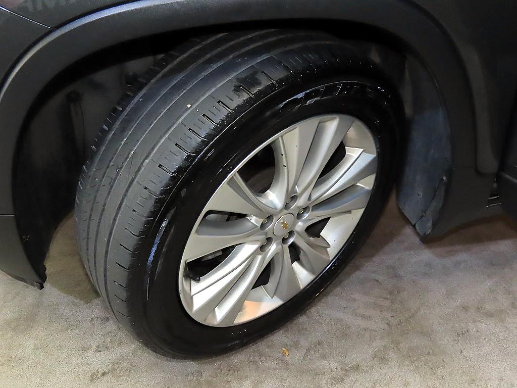 Chevrolet Trax 2018 Gris - Importación desde Corea - HF Imports Iquique - Foto 18