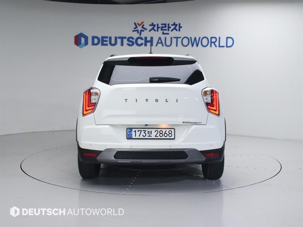 Ssangyong Tivoli - Vista 4
