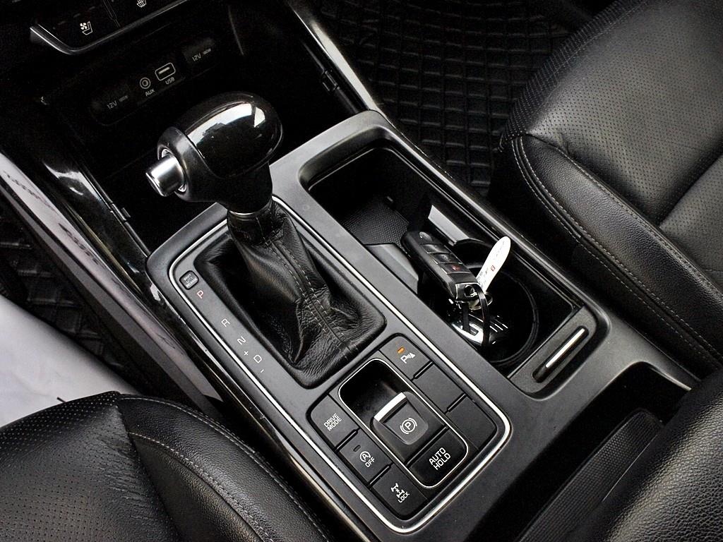 KIA Sorento 2016 Blanco - Importación desde Corea - HF Imports Iquique - Foto 10