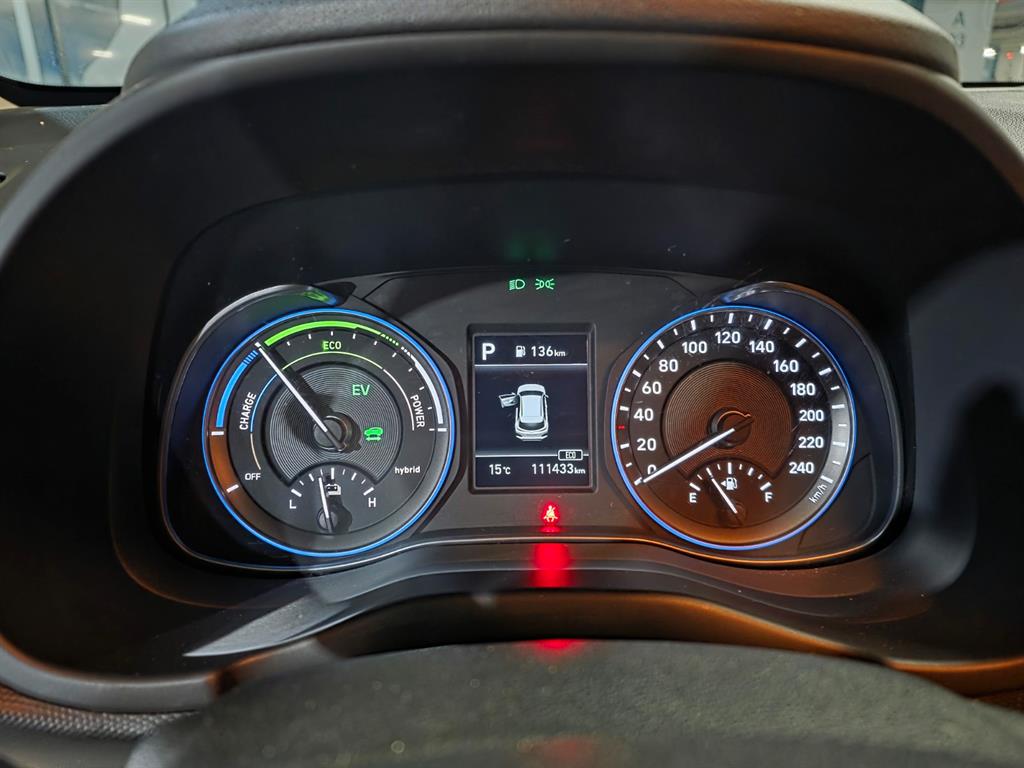 HYUNDAI Kona - Vista 10