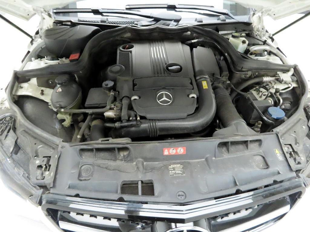 Mercedes Benz C Class 2013 Blanco - Importación desde Corea - HF Imports Iquique - Foto 20