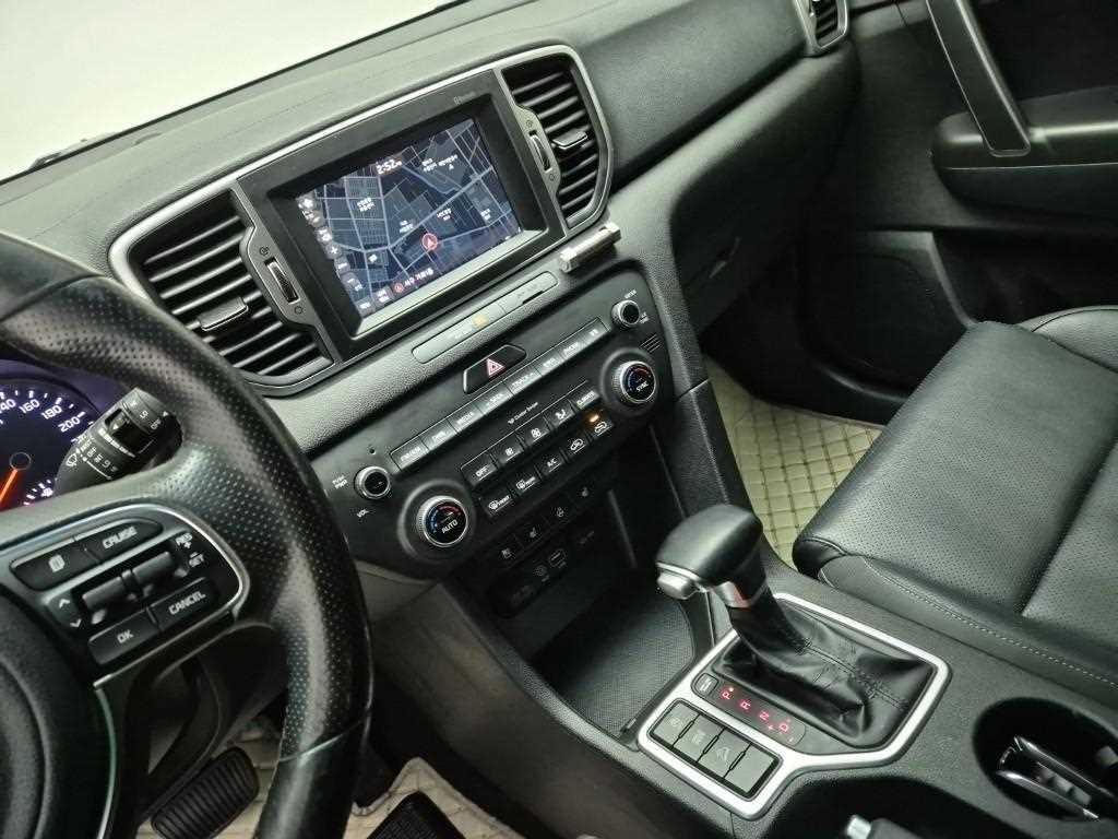 KIA Sportage - Vista 10