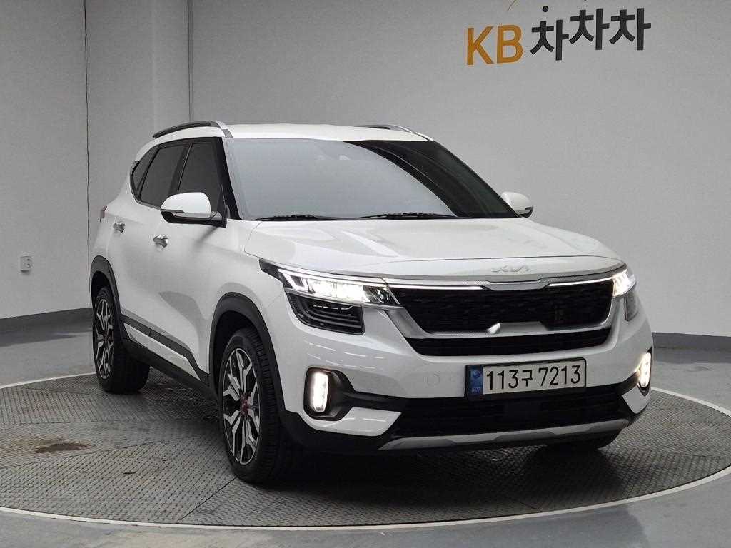 KIA Seltos - Vista 4