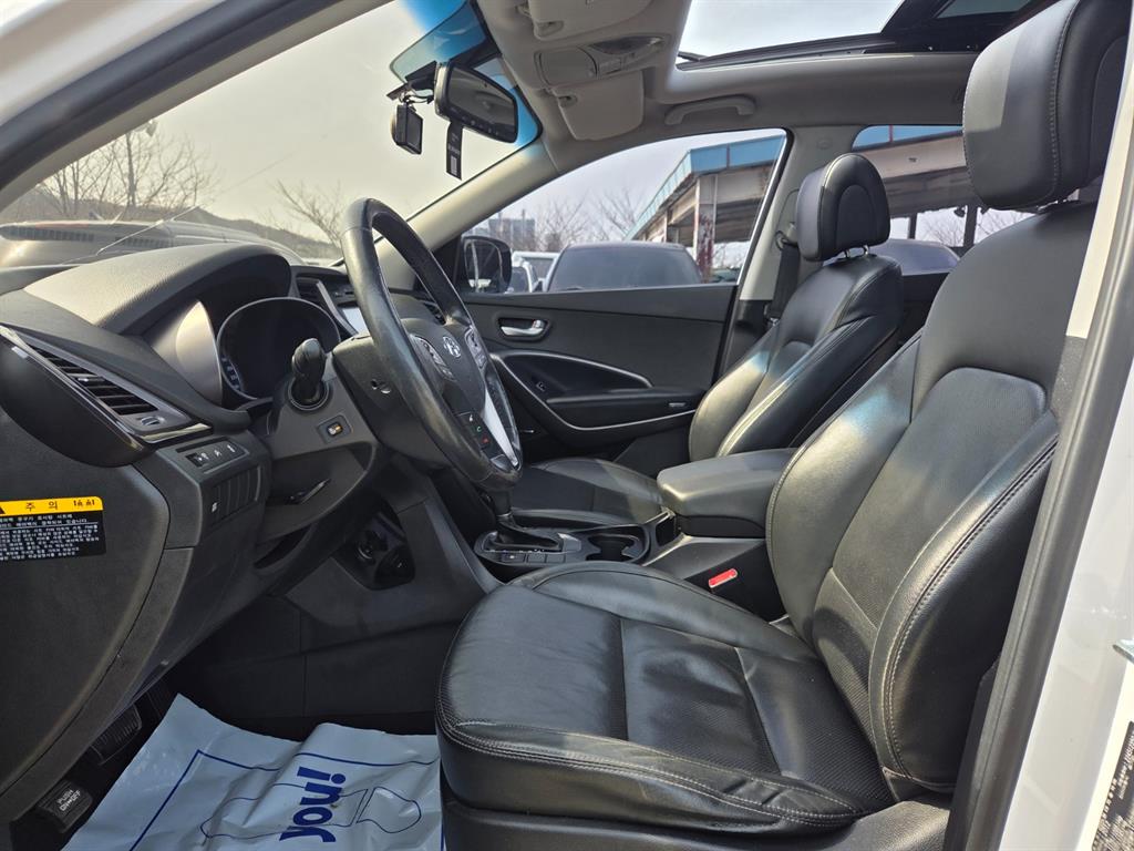 HYUNDAI Santa Fe - Vista 7