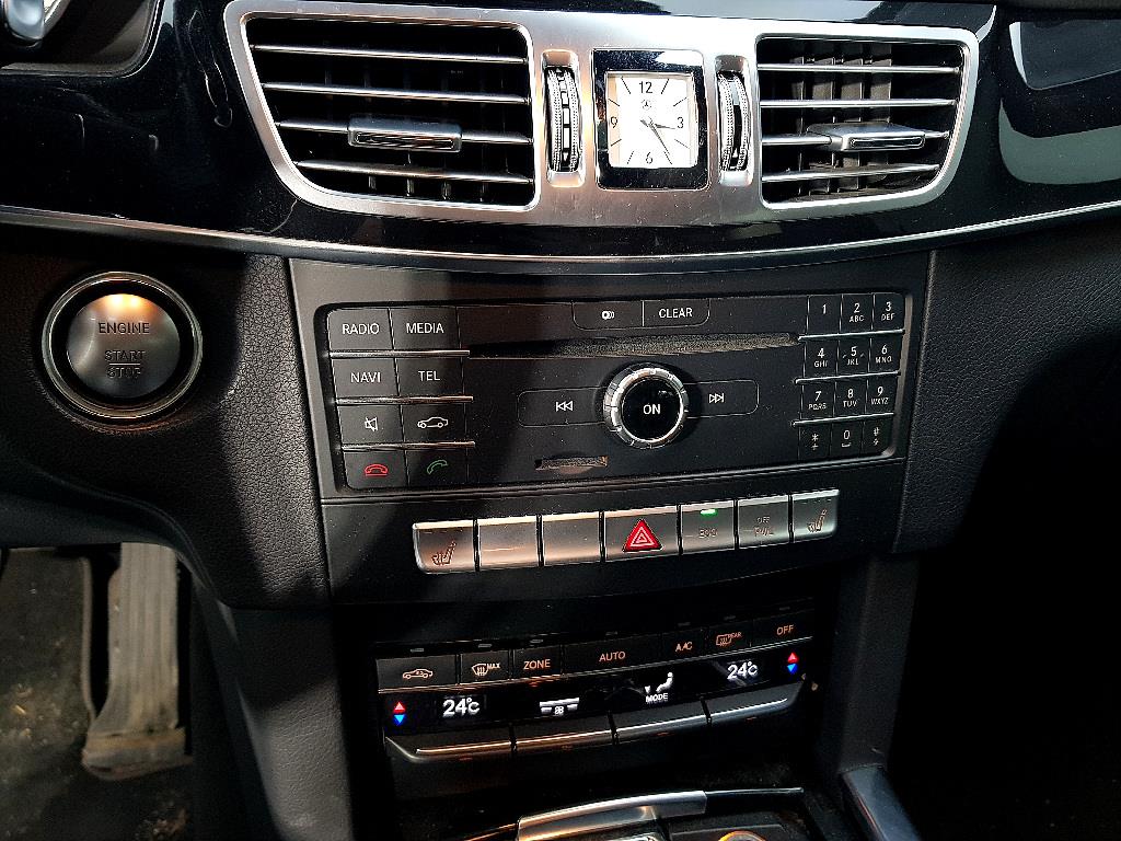 Mercedes Benz E class - Vista 11