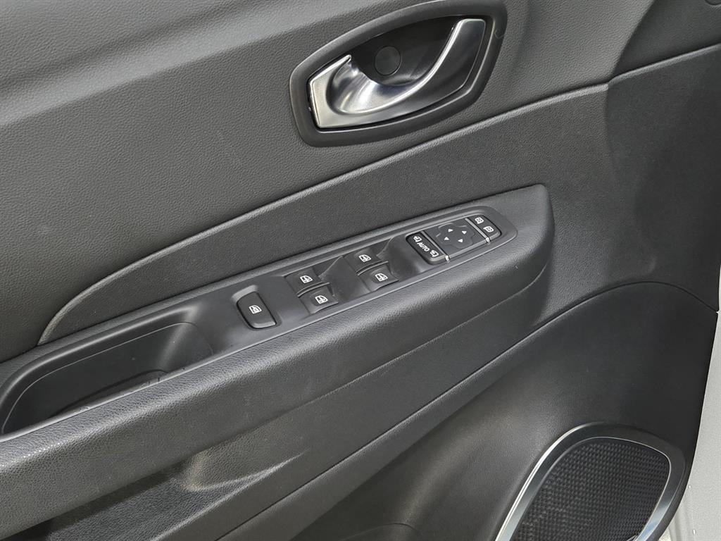 SAMSUNG QM3 2018 Blanco - Importación desde Corea - HF Imports Iquique - Foto 15