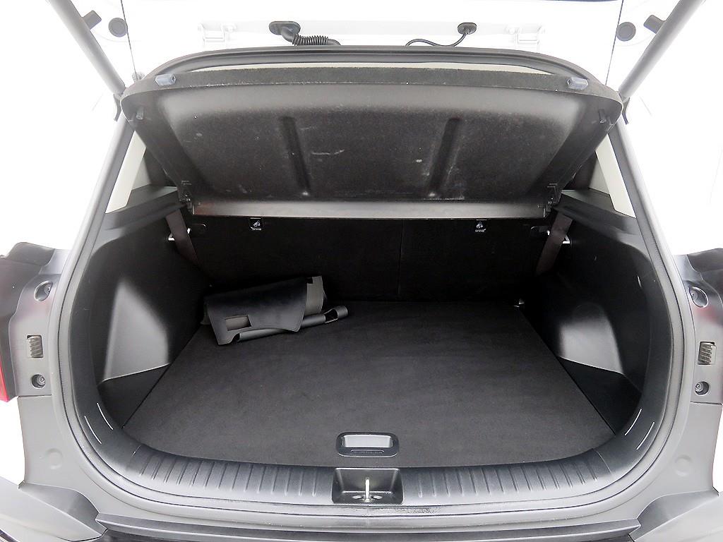 KIA Seltos - Vista 5