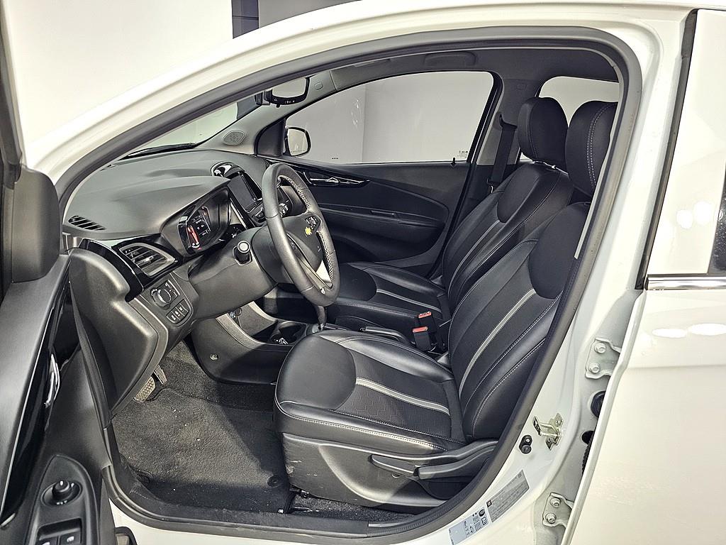 Chevrolet Spark - Vista 8