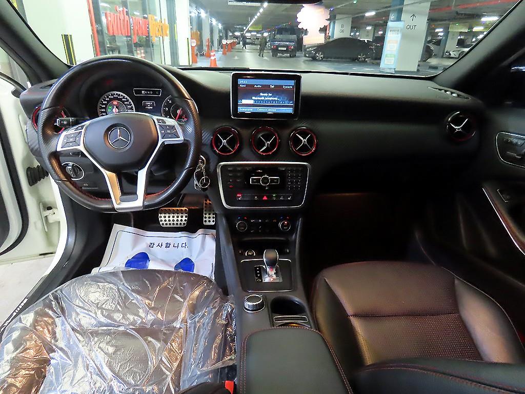 Mercedes Benz A Class - Vista 10