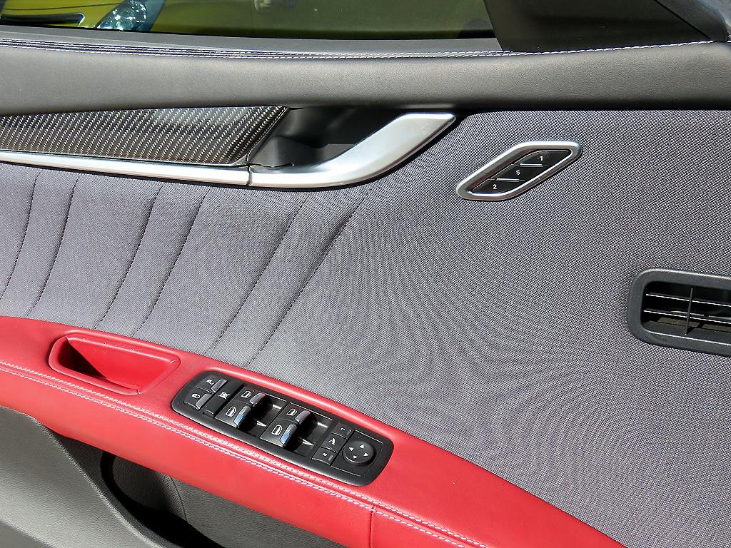 Maserati Ghibli - Vista 11