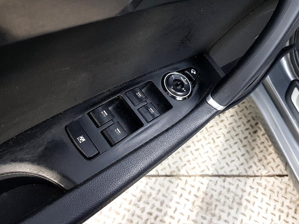 HYUNDAI i40 - Vista 11