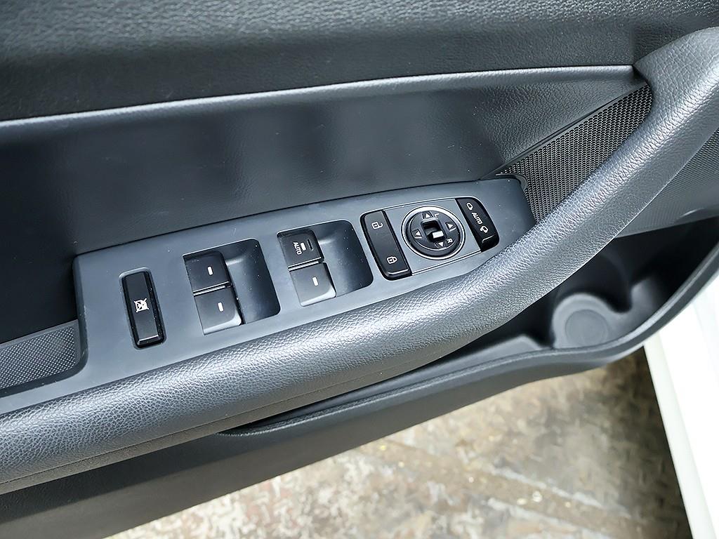 HYUNDAI Sonata 2018 Blanco - Importación desde Corea - HF Imports Iquique - Foto 13