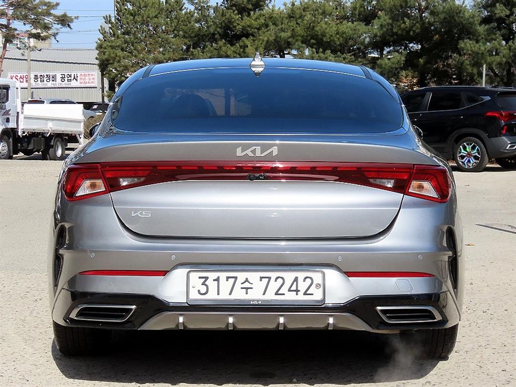 KIA K5 - Vista 4