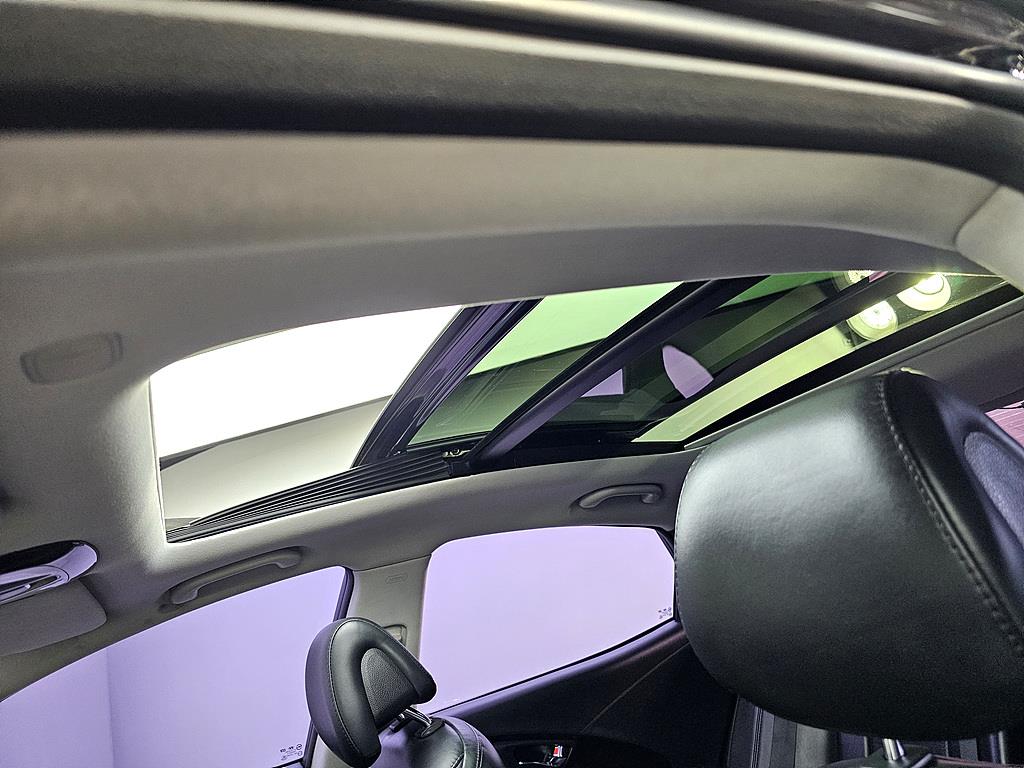 HYUNDAI Grandeur - Vista 12