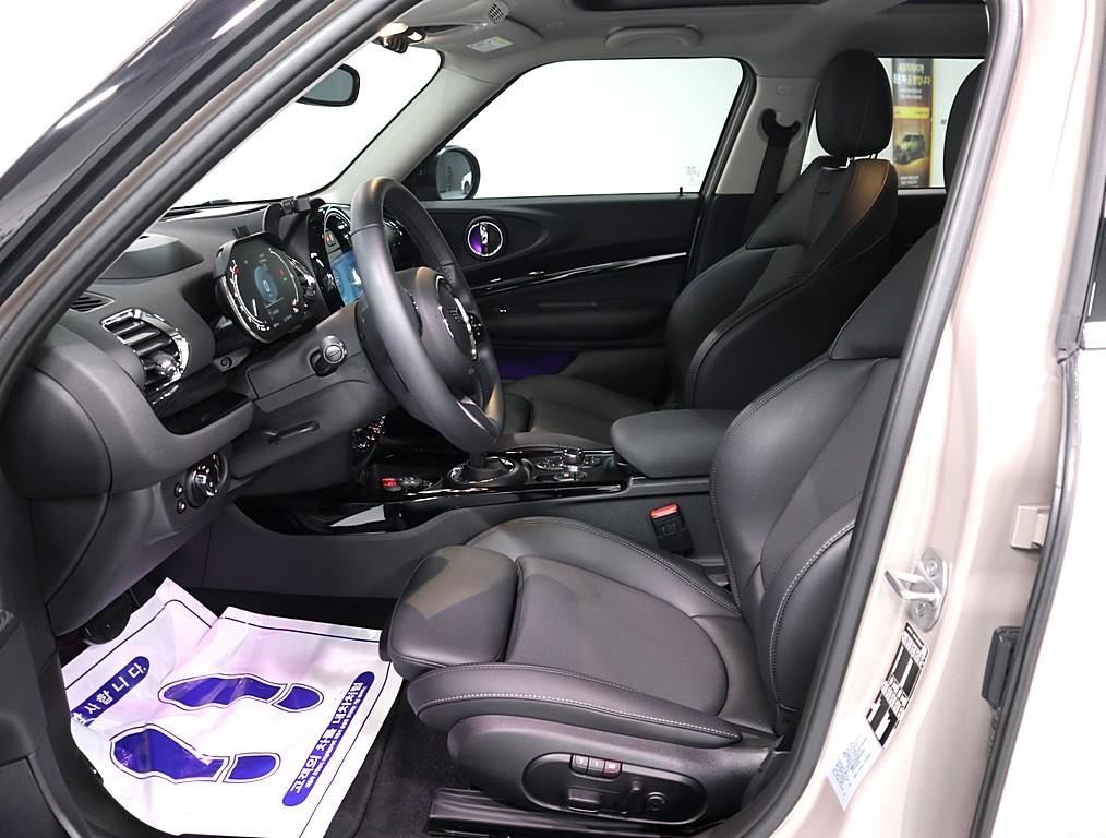 Mini Clubman - Vista 8