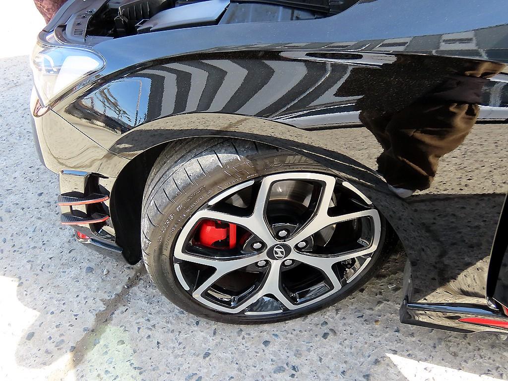 HYUNDAI Veloster 2020 Negro - Importación desde Corea - HF Imports Iquique - Foto 17