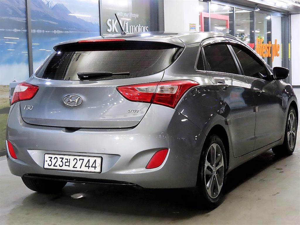 HYUNDAI i30 - Vista 4