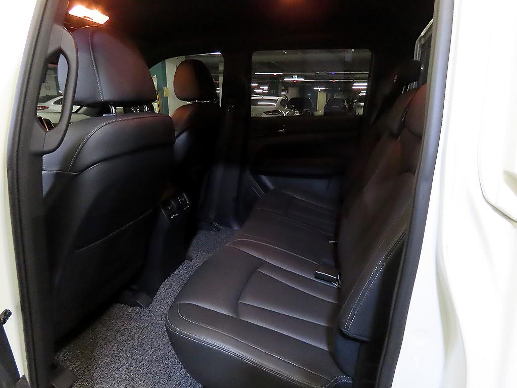 Ssangyong Rexton - Vista 7