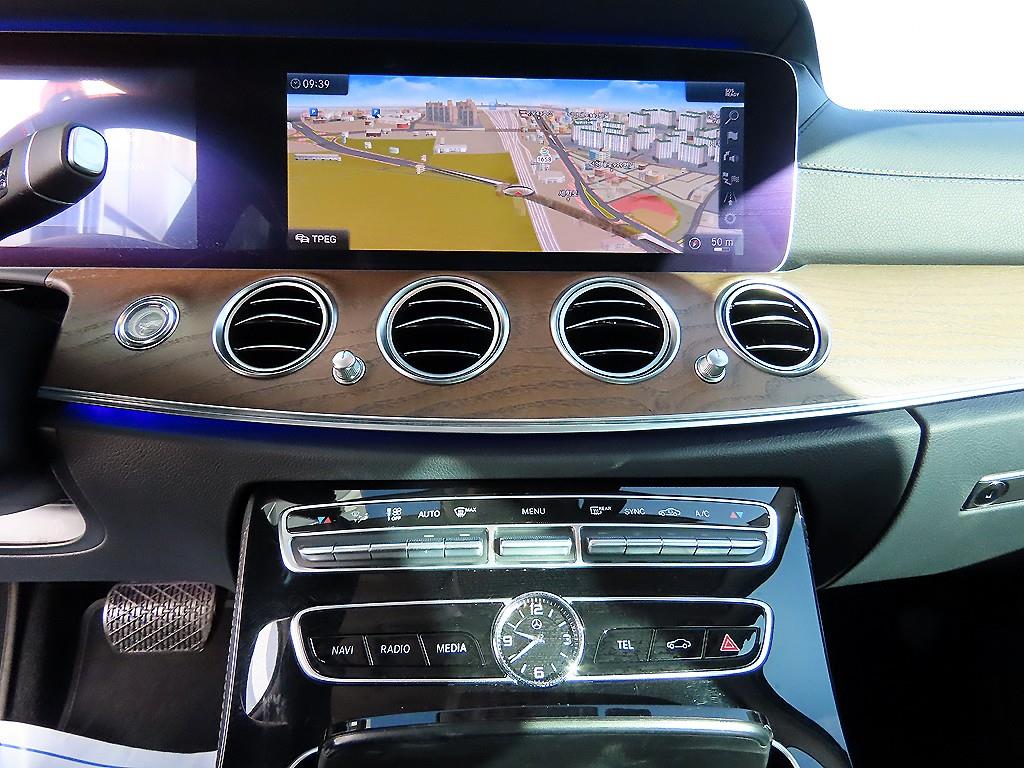 Mercedes Benz E class 2018 Negro - Importación desde Corea - HF Imports Iquique - Foto 14